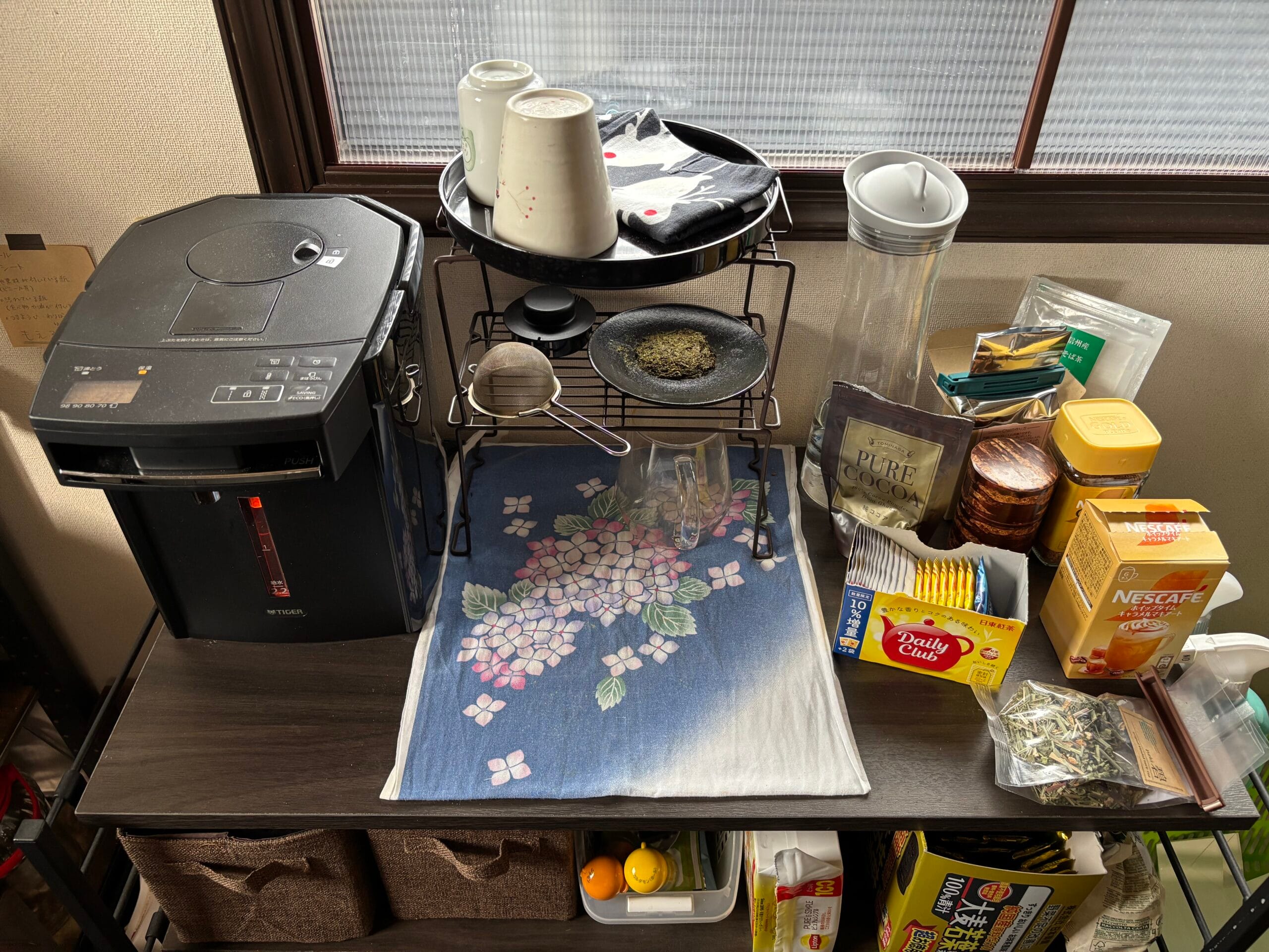 休息する習慣のために整えたお茶セット